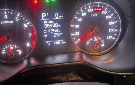 KIA Rio IV, 2018 год, 999 999 рублей, 7 фотография