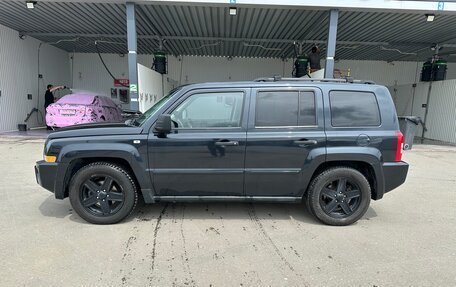 Jeep Liberty (Patriot), 2007 год, 800 000 рублей, 2 фотография