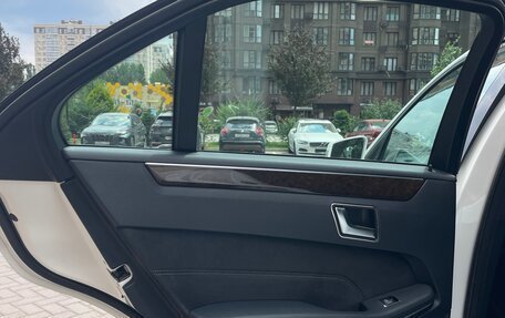 Mercedes-Benz E-Класс, 2014 год, 2 580 000 рублей, 21 фотография