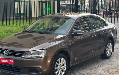 Volkswagen Jetta VI, 2012 год, 565 000 рублей, 1 фотография