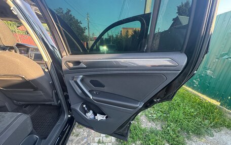 Volkswagen Tiguan II, 2017 год, 2 750 000 рублей, 11 фотография
