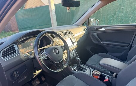 Volkswagen Tiguan II, 2017 год, 2 750 000 рублей, 6 фотография