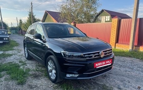 Volkswagen Tiguan II, 2017 год, 2 750 000 рублей, 3 фотография