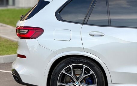 BMW X5, 2018 год, 4 900 000 рублей, 2 фотография
