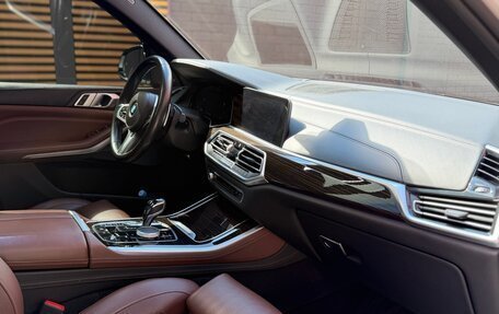 BMW X5, 2018 год, 4 900 000 рублей, 31 фотография