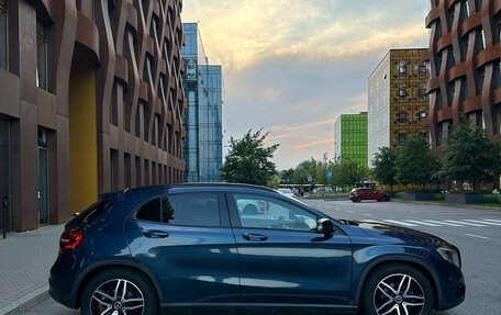 Mercedes-Benz GLA, 2019 год, 2 700 000 рублей, 5 фотография