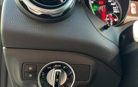 Mercedes-Benz GLA, 2019 год, 2 700 000 рублей, 28 фотография