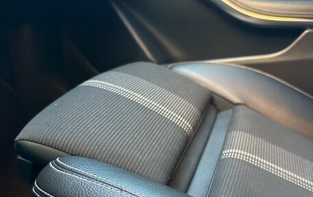 Mercedes-Benz GLA, 2019 год, 2 700 000 рублей, 33 фотография