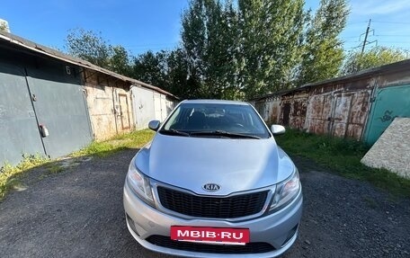 KIA Rio III рестайлинг, 2012 год, 700 000 рублей, 2 фотография