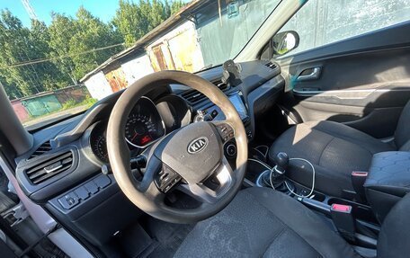 KIA Rio III рестайлинг, 2012 год, 700 000 рублей, 14 фотография
