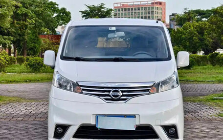 Nissan NV200, 2018 год, 900 000 рублей, 2 фотография