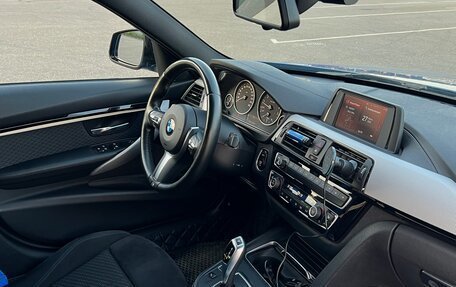 BMW 3 серия, 2018 год, 2 799 000 рублей, 24 фотография