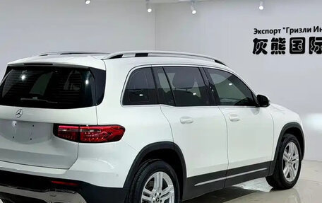 Mercedes-Benz GLB, 2022 год, 3 000 000 рублей, 3 фотография
