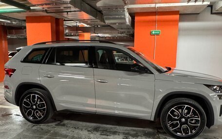 Skoda Kodiaq I, 2024 год, 4 800 000 рублей, 3 фотография