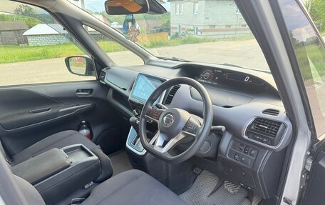 Nissan Serena IV, 2018 год, 1 900 000 рублей, 9 фотография