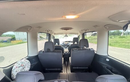 Nissan Serena IV, 2018 год, 1 900 000 рублей, 12 фотография
