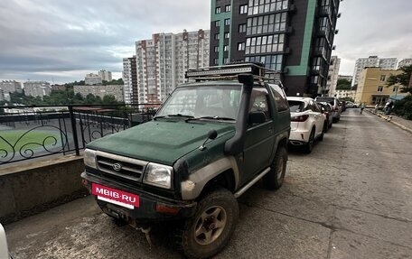 Daihatsu Rocky, 1993 год, 380 000 рублей, 2 фотография
