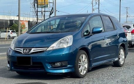 Honda Fit Shuttle I рестайлинг, 2013 год, 790 000 рублей, 3 фотография