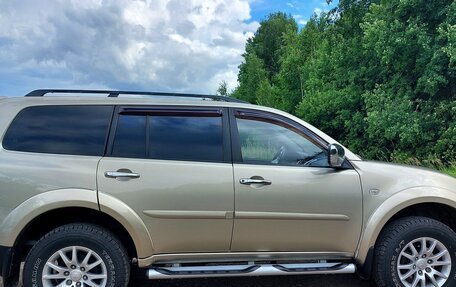 Mitsubishi Pajero Sport II рестайлинг, 2008 год, 1 400 000 рублей, 4 фотография