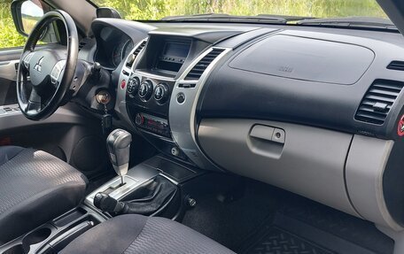 Mitsubishi Pajero Sport II рестайлинг, 2008 год, 1 400 000 рублей, 17 фотография
