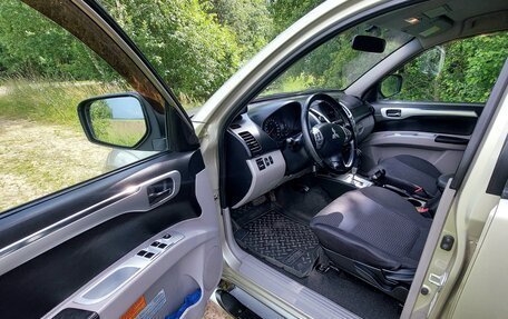Mitsubishi Pajero Sport II рестайлинг, 2008 год, 1 400 000 рублей, 14 фотография