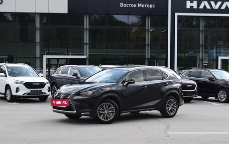Lexus NX I, 2017 год, 2 987 000 рублей, 2 фотография