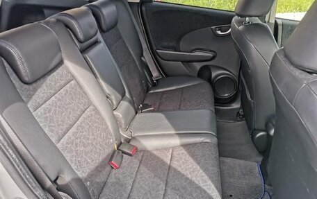 Honda Fit Shuttle I рестайлинг, 2015 год, 753 200 рублей, 13 фотография