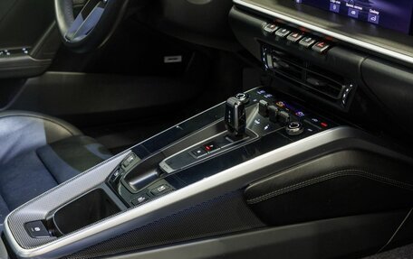 Porsche 911, 2019 год, 12 997 000 рублей, 34 фотография