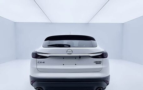 Mazda CX-4, 2022 год, 2 050 000 рублей, 6 фотография