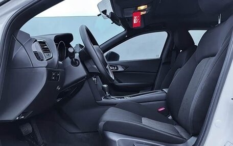 Mazda CX-4, 2022 год, 2 050 000 рублей, 11 фотография