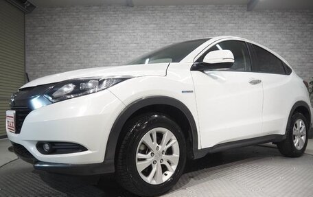 Honda Vezel, 2015 год, 890 000 рублей, 4 фотография