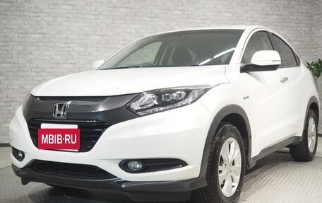 Honda Vezel, 2015 год, 890 000 рублей, 3 фотография