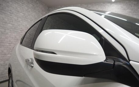 Honda Vezel, 2015 год, 890 000 рублей, 13 фотография