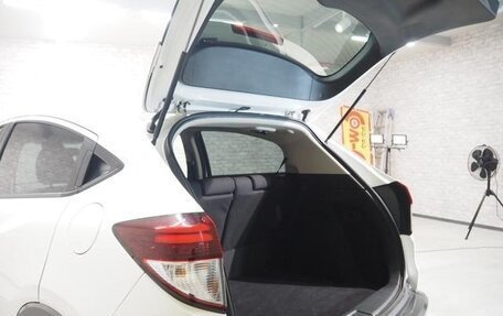 Honda Vezel, 2015 год, 890 000 рублей, 37 фотография