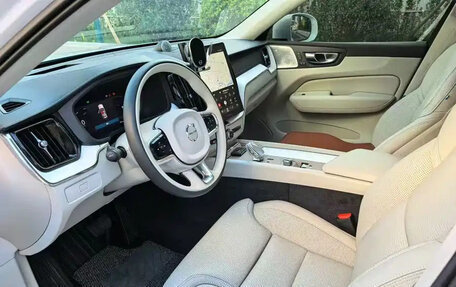 Volvo XC60 II, 2025 год, 6 000 999 рублей, 5 фотография