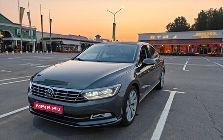 Volkswagen Passat B8 рестайлинг, 2015 год, 1 900 000 рублей, 1 фотография