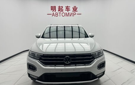 Volkswagen T-Roc I, 2022 год, 1 850 000 рублей, 9 фотография