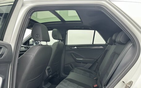 Volkswagen T-Roc I, 2022 год, 2 200 000 рублей, 4 фотография