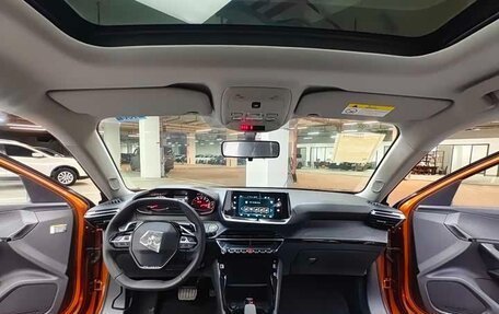 Peugeot 2008 II, 2022 год, 1 490 000 рублей, 16 фотография