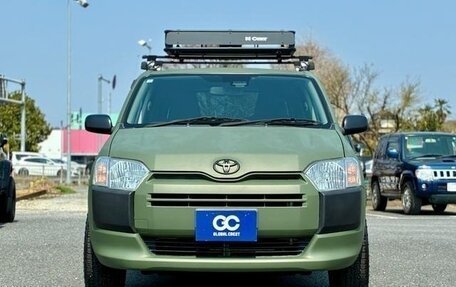 Toyota Probox I, 2022 год, 1 000 100 рублей, 2 фотография