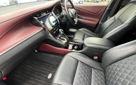 Toyota Harrier, 2018 год, 2 330 000 рублей, 8 фотография