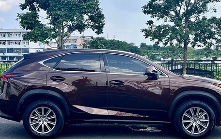 Lexus NX I, 2021 год, 2 350 000 рублей, 4 фотография