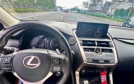 Lexus NX I, 2021 год, 2 350 000 рублей, 13 фотография