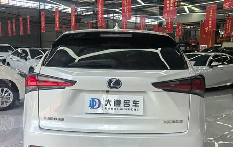 Lexus NX I, 2021 год, 2 600 000 рублей, 4 фотография