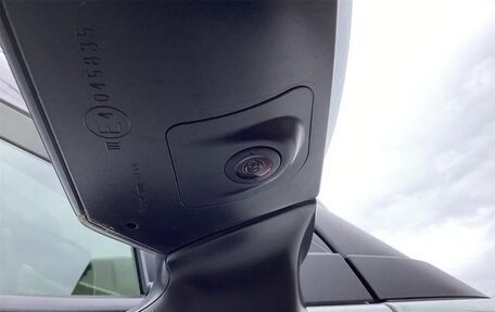 Toyota Yaris Cross, 2023 год, 1 600 000 рублей, 21 фотография