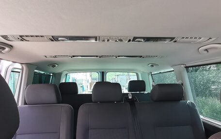 Volkswagen Caravelle T5, 2008 год, 1 790 000 рублей, 12 фотография