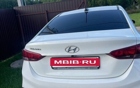 Hyundai Solaris II рестайлинг, 2017 год, 850 000 рублей, 3 фотография