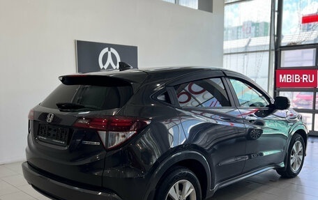 Honda Vezel, 2014 год, 1 350 000 рублей, 2 фотография