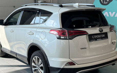 Toyota RAV4, 2017 год, 2 800 000 рублей, 3 фотография