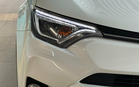 Toyota RAV4, 2017 год, 2 800 000 рублей, 7 фотография